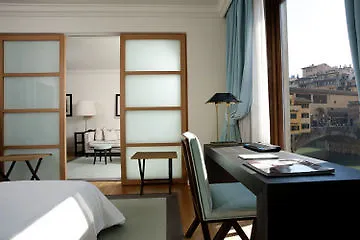 Hotel Portrait Firenze Lungarno Collection